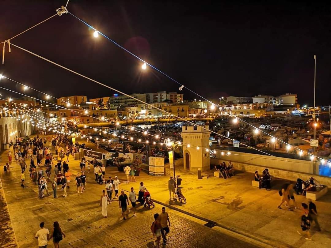 לינה וארוחת בוקר Agora ביצ'לייה מראה חיצוני תמונה
